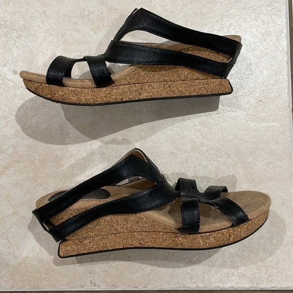 Modzori Reversible Leather Alexa Slide Pearl Gold/ Black Size 10 - Picture 3 of 11